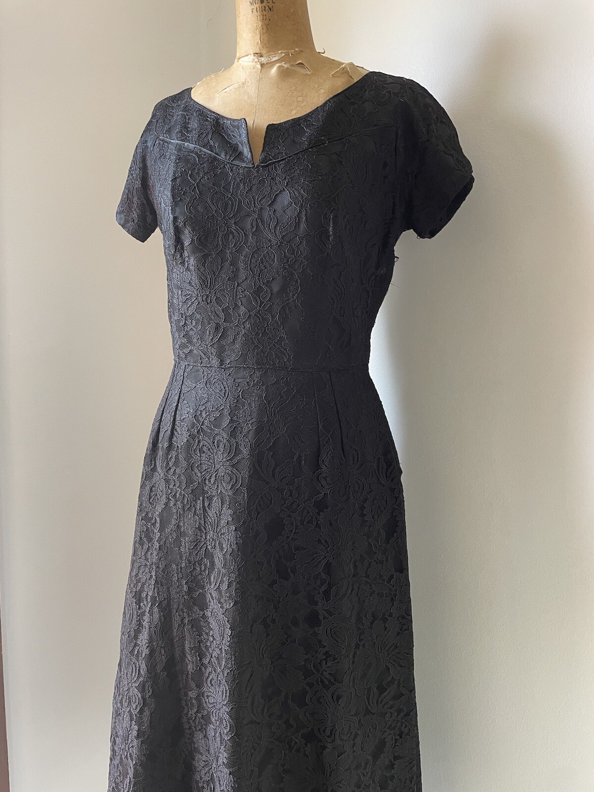 Vintage 1950’s Black Lace Cocktail Dress LBD Party Mid Century S