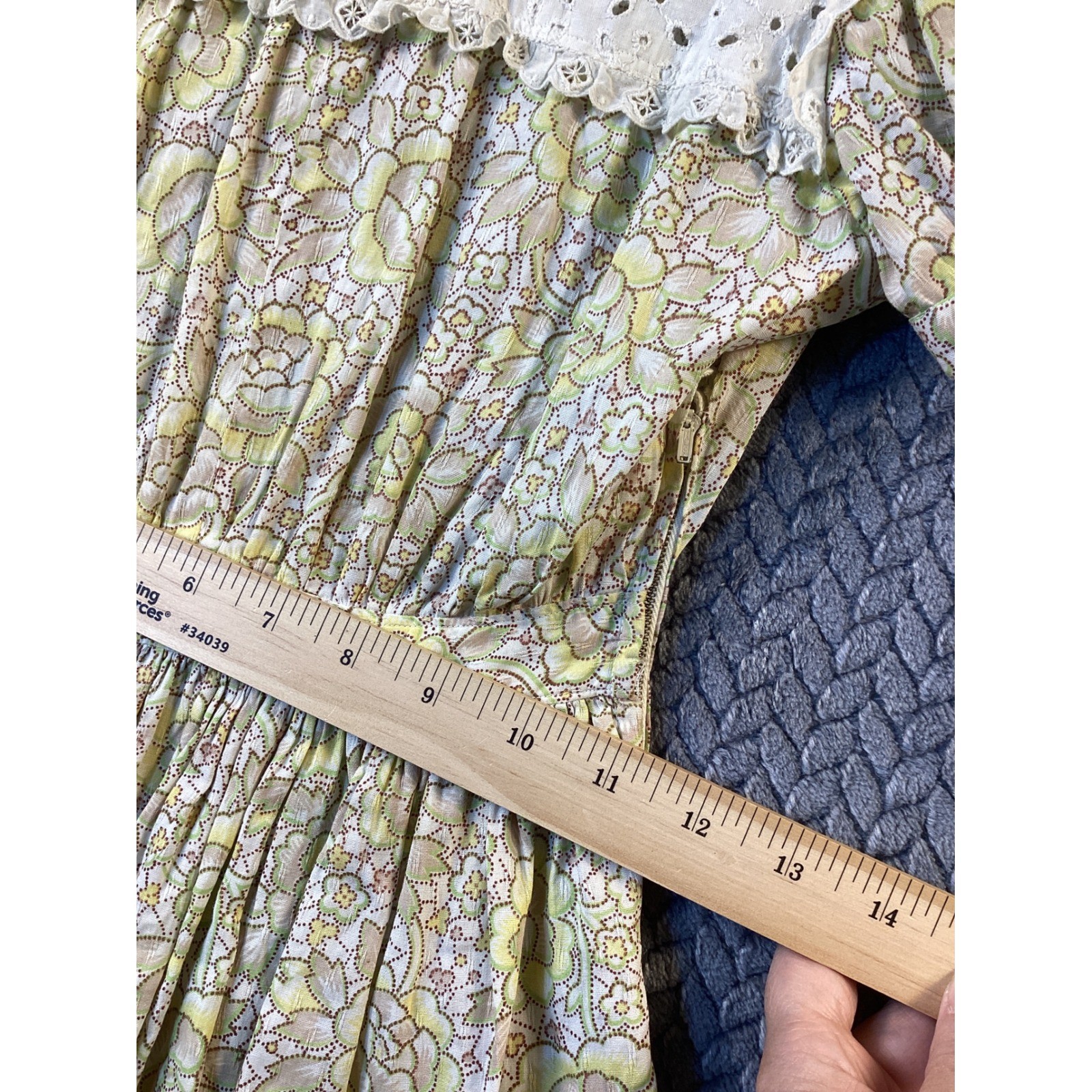 Vintage Floral Prairie Dress Eyelet Lace Bib Puff Sleeve Yellow Green Girls