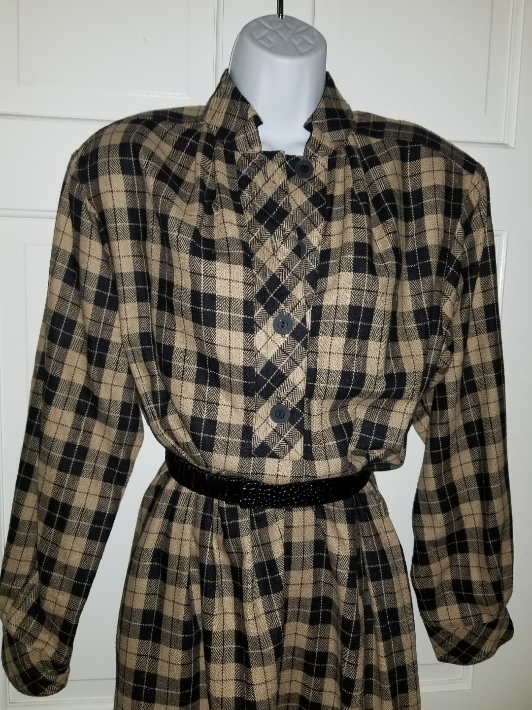 Tanner camel tan black check plaid wool long sleeve vintage dress. 12