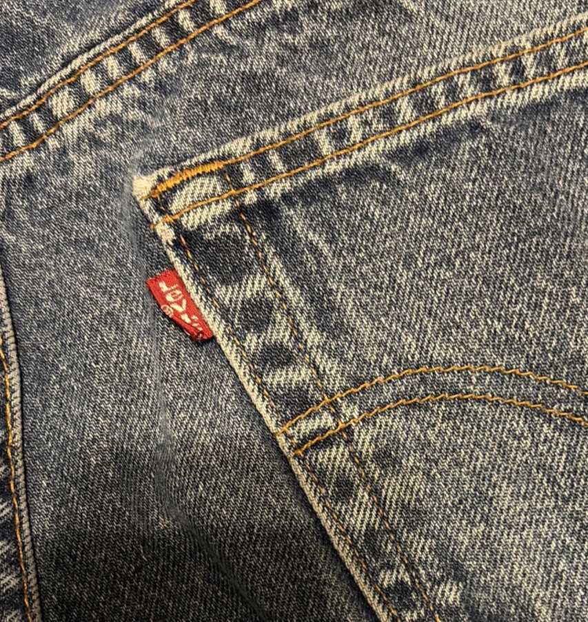 Vintage Levis 505 0216 Red Tab Blue Jeans Denim Womens 30×33 USA Made Fades 90s