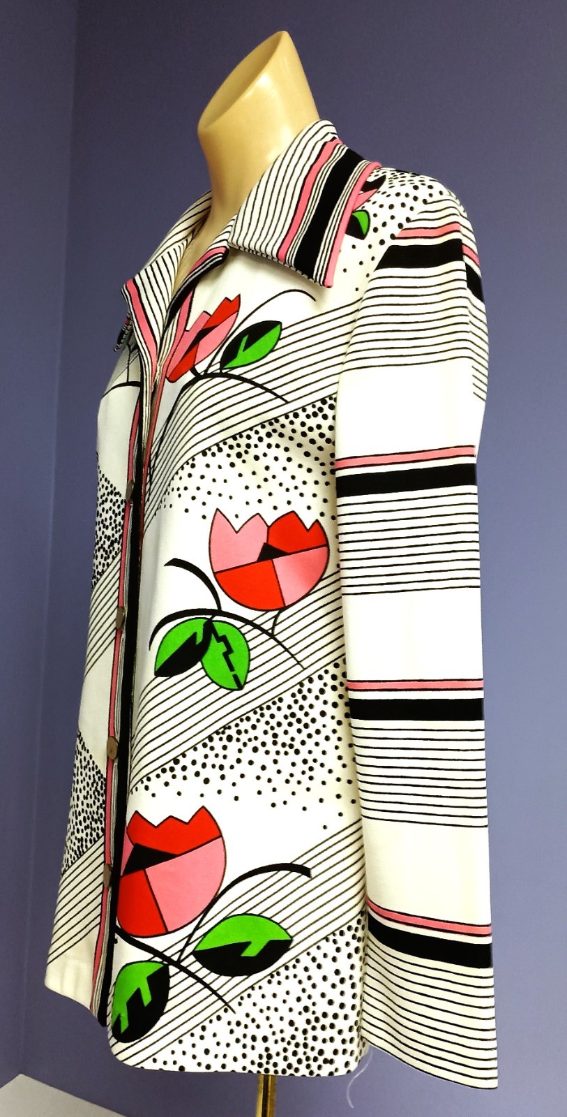 Vtg 70’s Ladies Trissi White/Black/Pink Polyester Geometric and Floral Blouse Lg