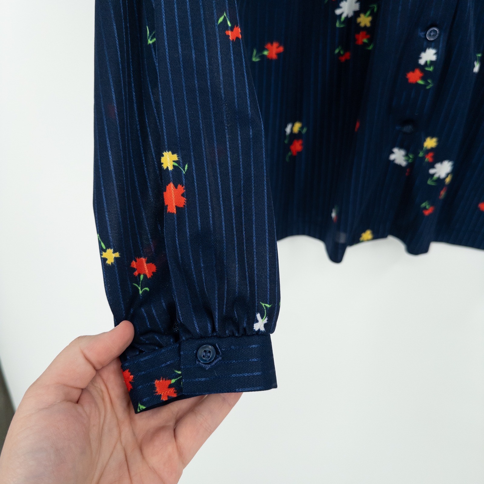 Vintage 70s Navy Floral Pinstripe Prairie Blouse Womens Small