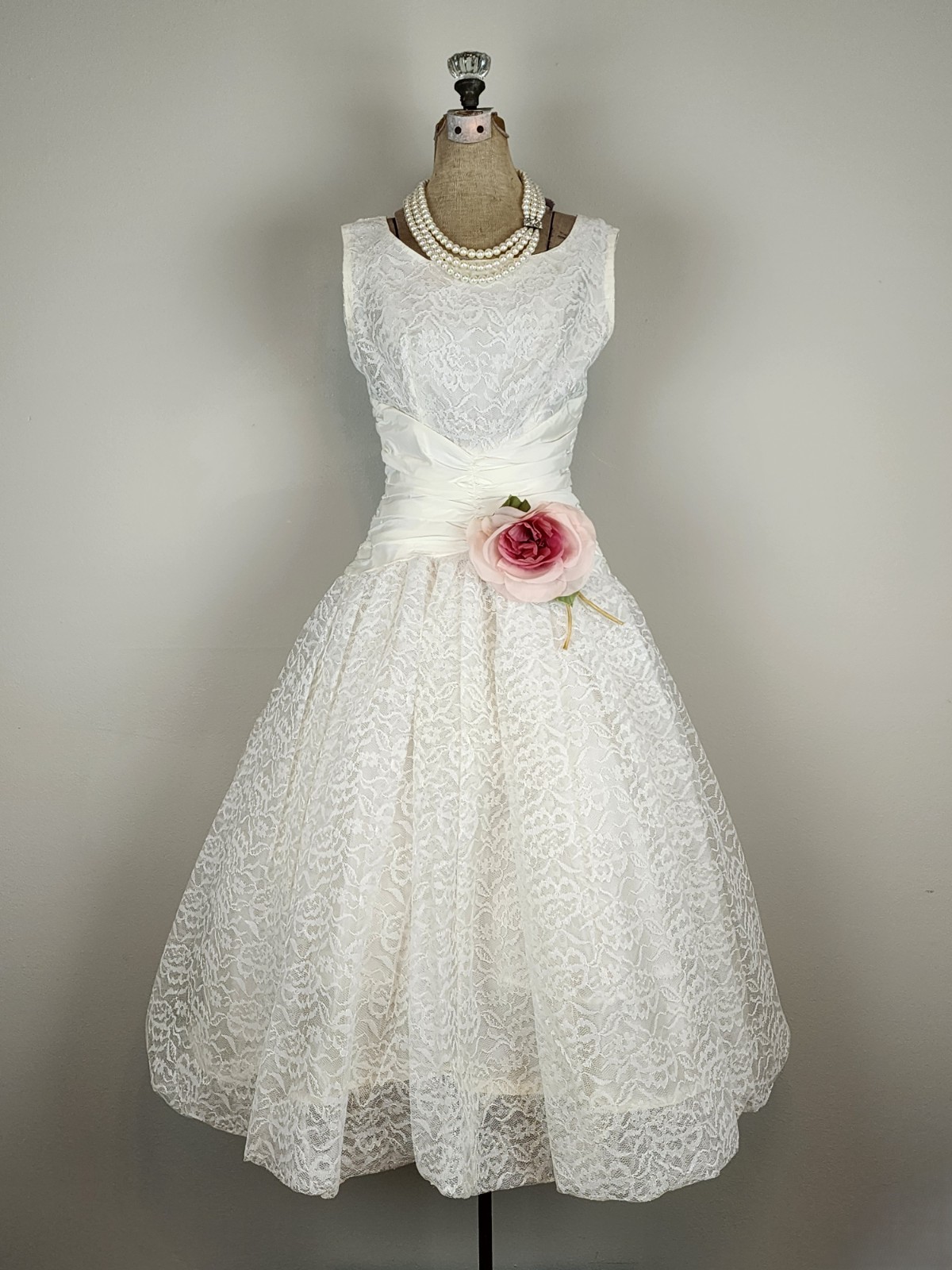 Vintage 1950’s Warm White Satin with Lace Overlay Cocktail Dress Size Medium