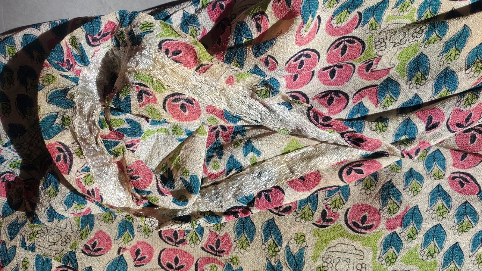 Vintage 40s R & K KNITS Rayon Pink Teal Floral Dress Tiered Ruching ART DECO XS