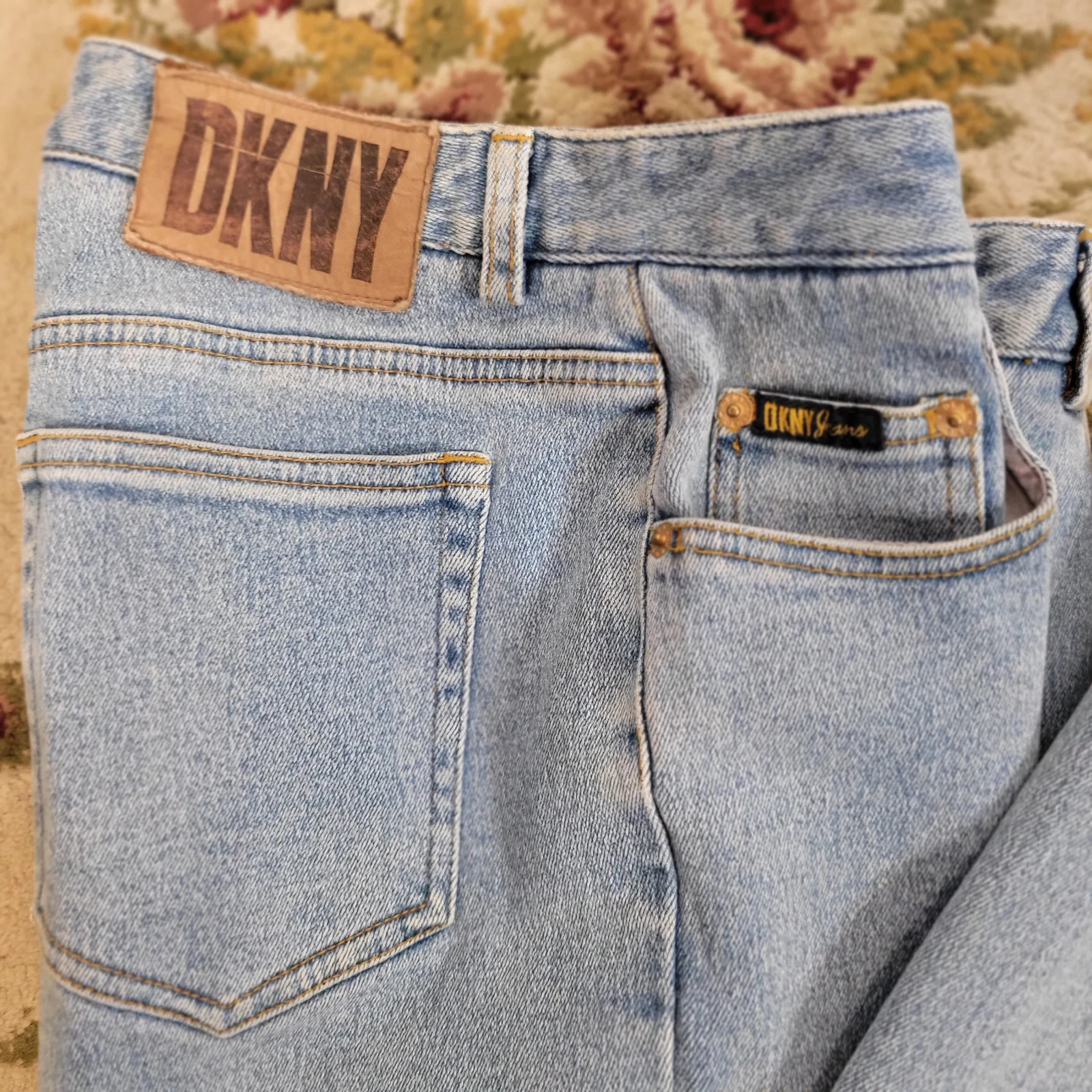 90s DKNY Jeans Denim Size 10 Waist 30″ Womens Cotton Spandex High Quality Donna