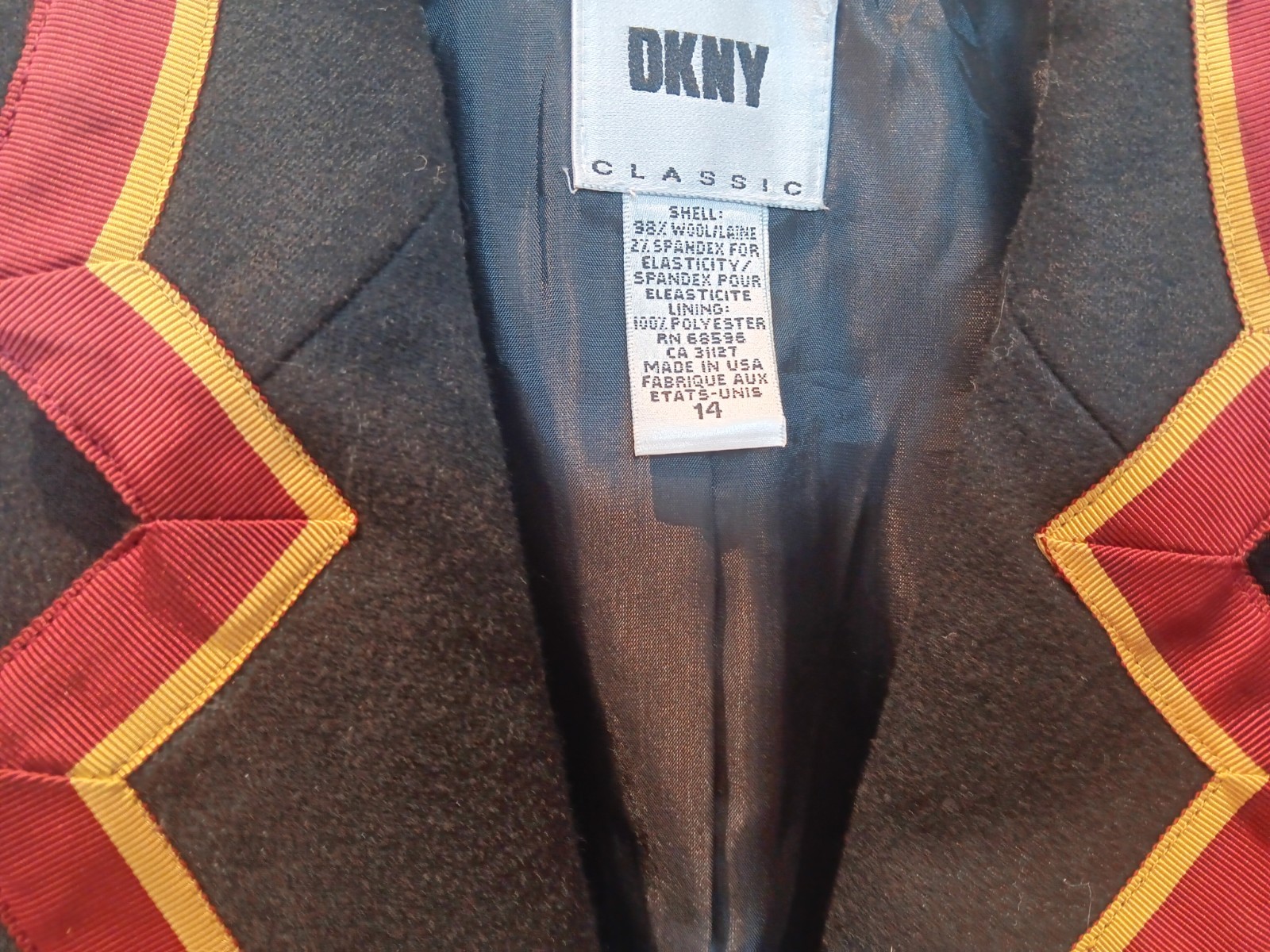 Vintage DKNY Wool Blazer Jacket Crest and Grograin Detail Prep/ Collegiate 14