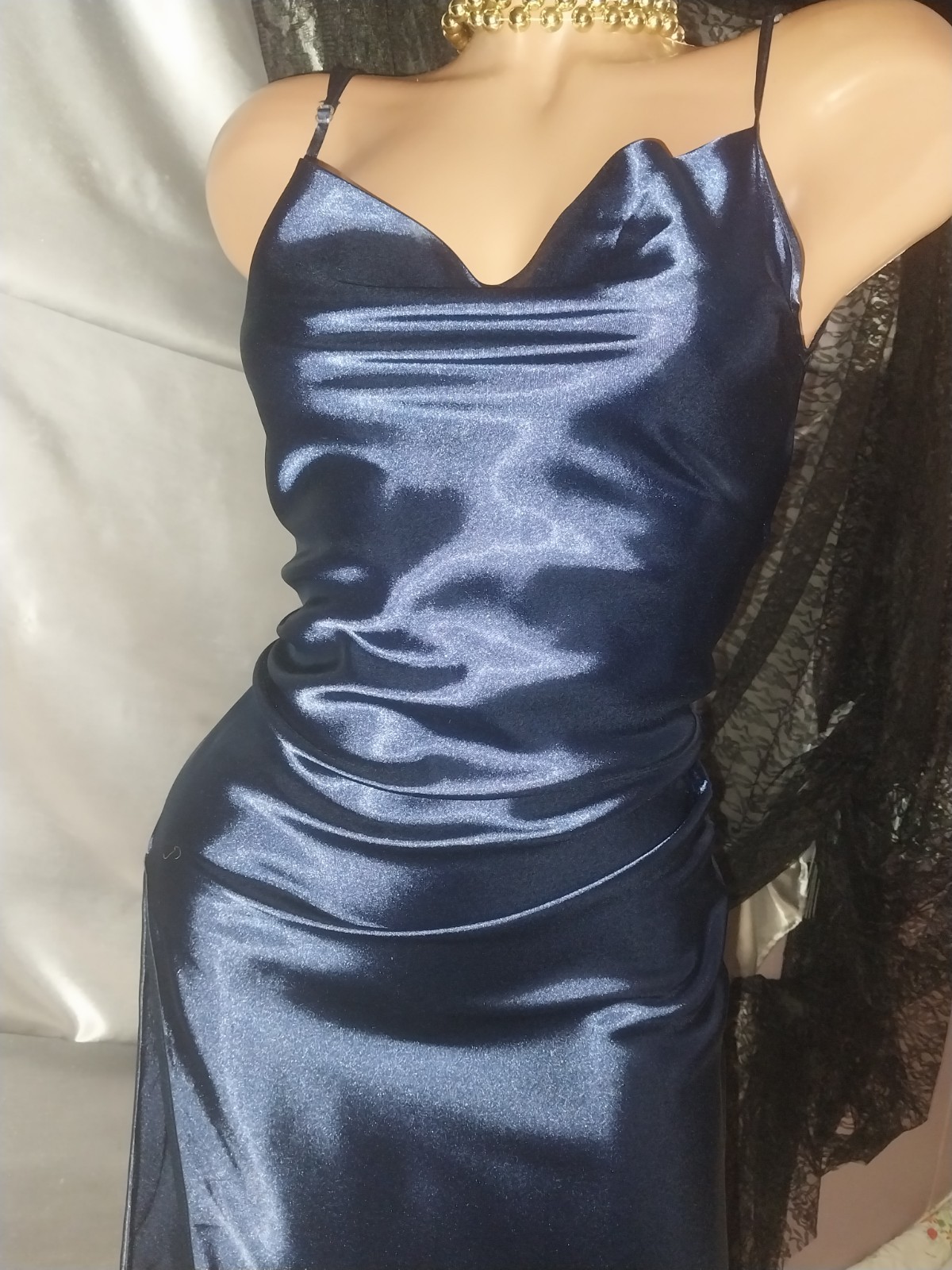 VTG SATIN SHINY LIQUID SLIT COWL DRAPE CASCADE NECK NEGLIGEE NIGHTGOWN NEW S
