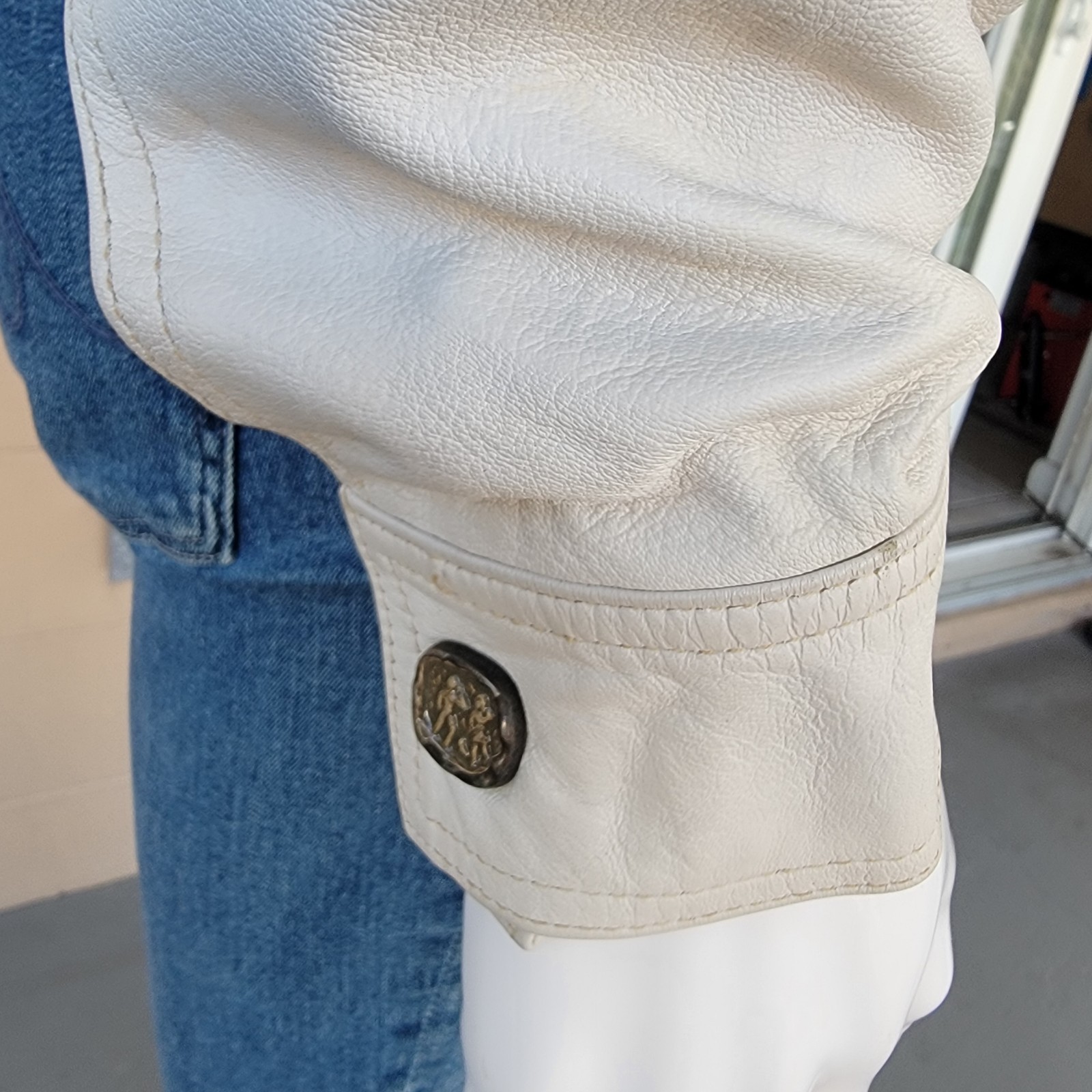 Vintage 90s Margaret Godfrey Leather Jacket Short Off-White Women S Quiet Luxury