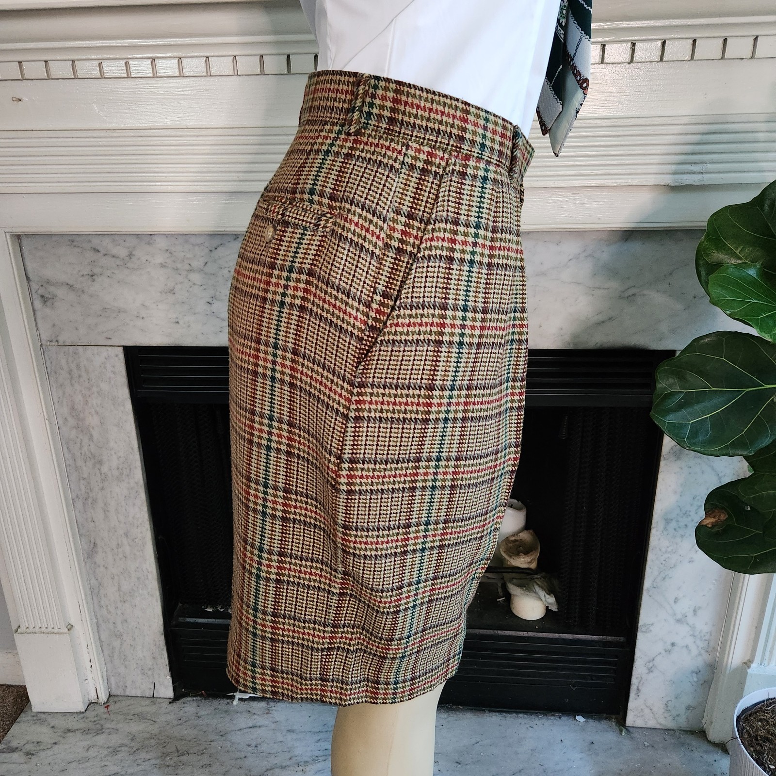 Vintage 80s Bermuda Shorts Size 10 Preppy Brown Green Plaid Academia Old Money