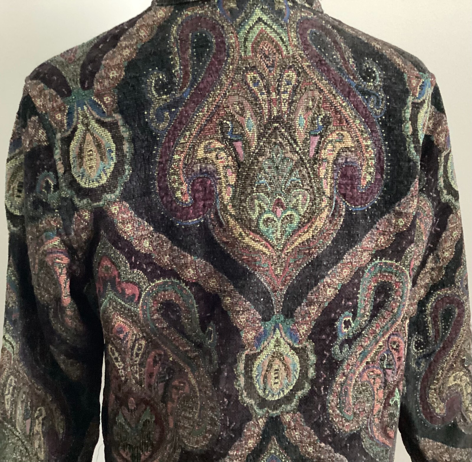 VTG Flashback jacket paisley woven jacquard BOHO wood bead buttons pockets