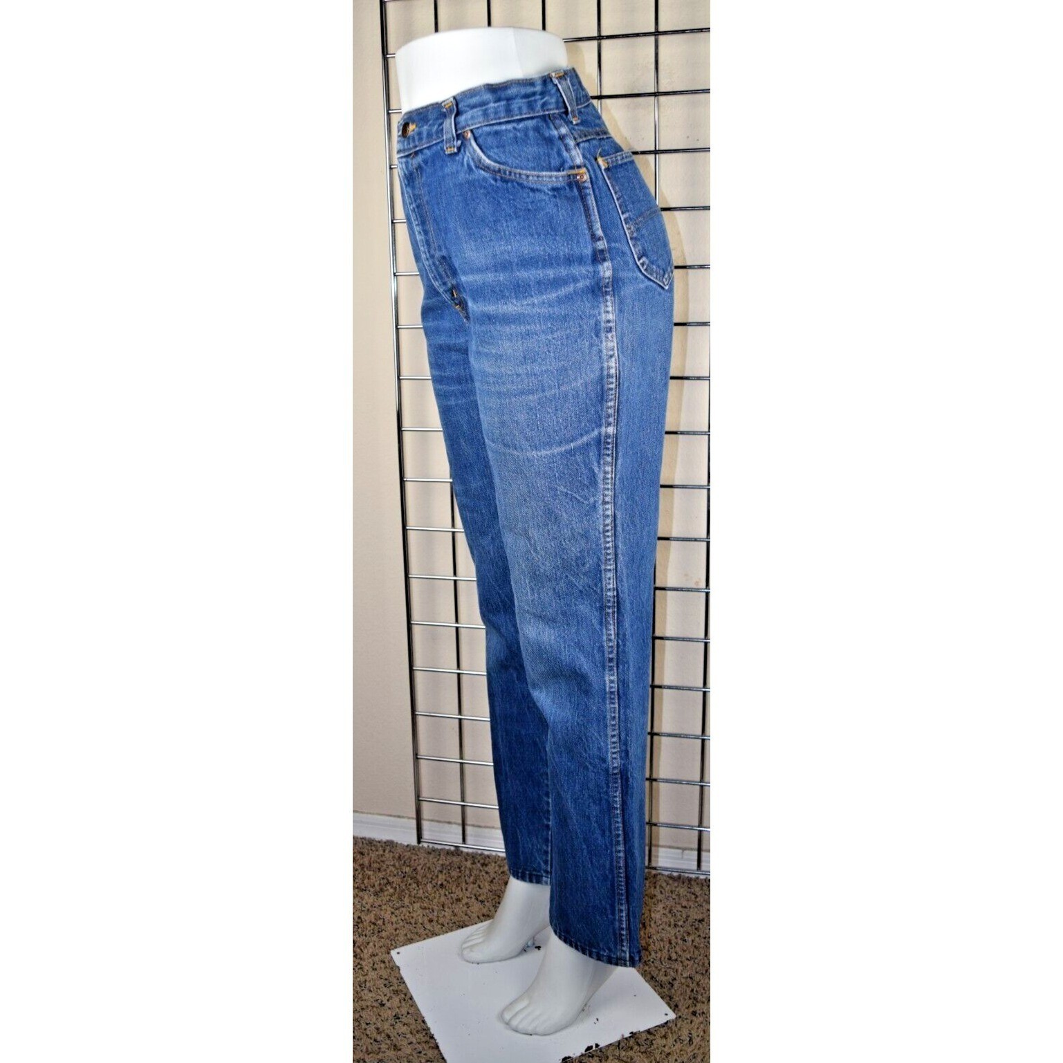 Vintage Chic by HIS Jeans 32 x 28 70s Classic Blue High Waist Boot Cut Made USA