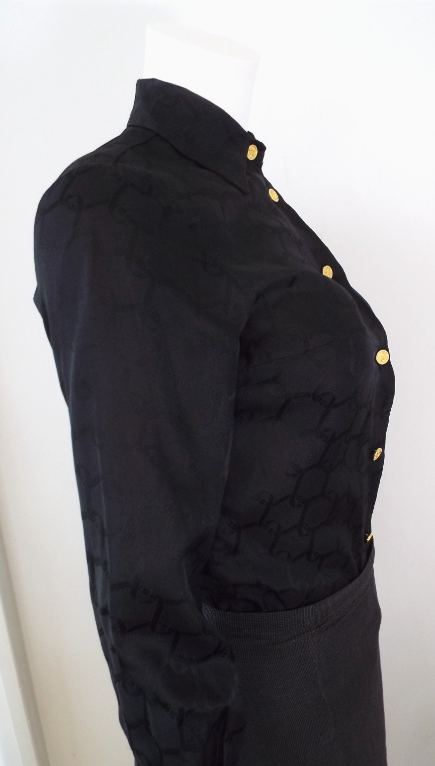 Vintage Roberta di Camerino Black Silk Blouse Shirt XS 6 Belt Logo Gold Buttons