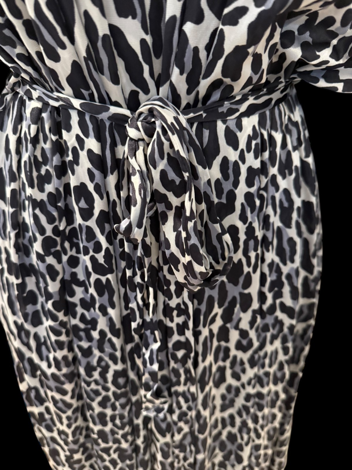 Vintage Large VANITY FAIR Leopard Wrap Peignoir Robe Lingerie Negligee Gown Set