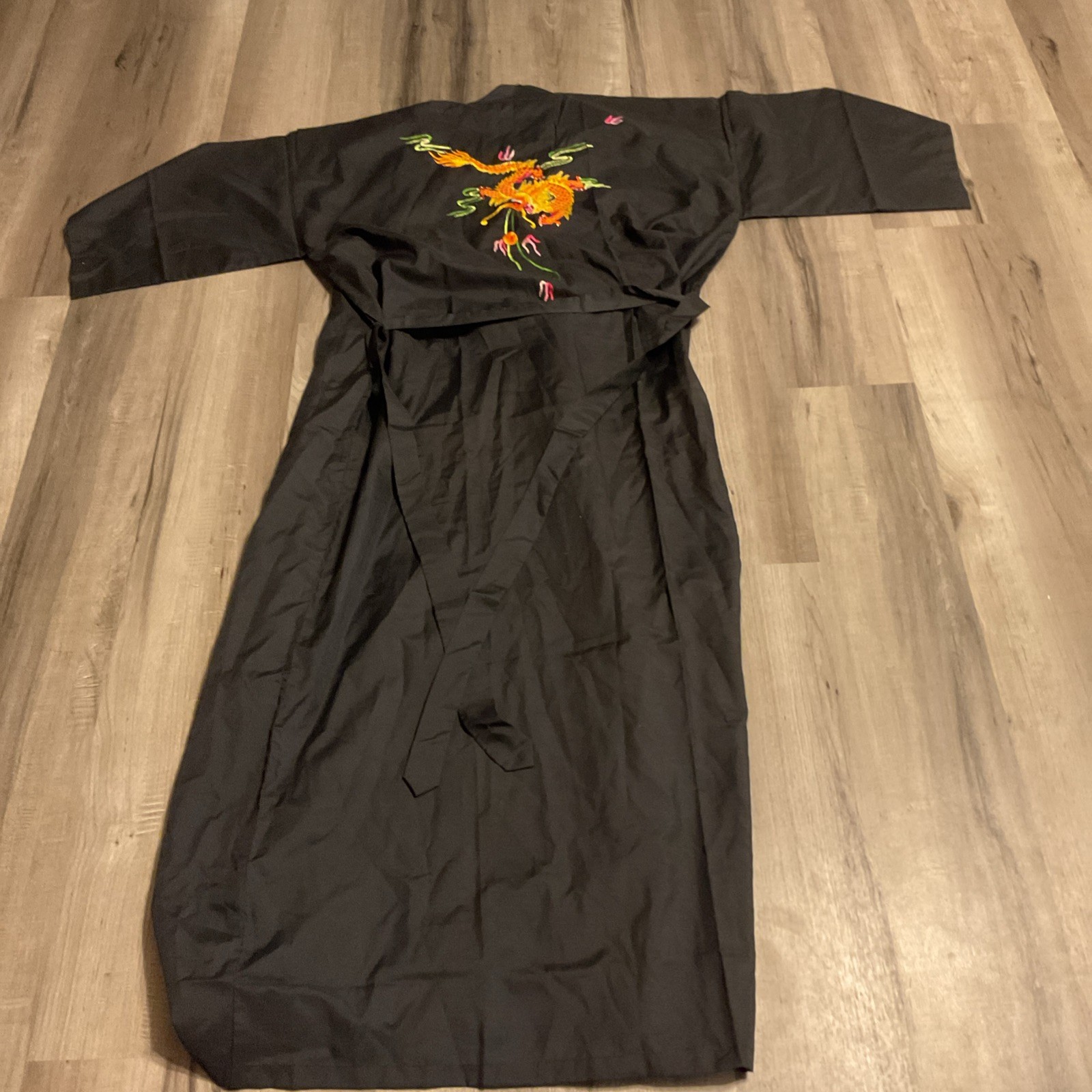 Vintage FEDO Kimono Robe MULTICOLOR EMBROIDERY Asian BOHO Chinese LARGE