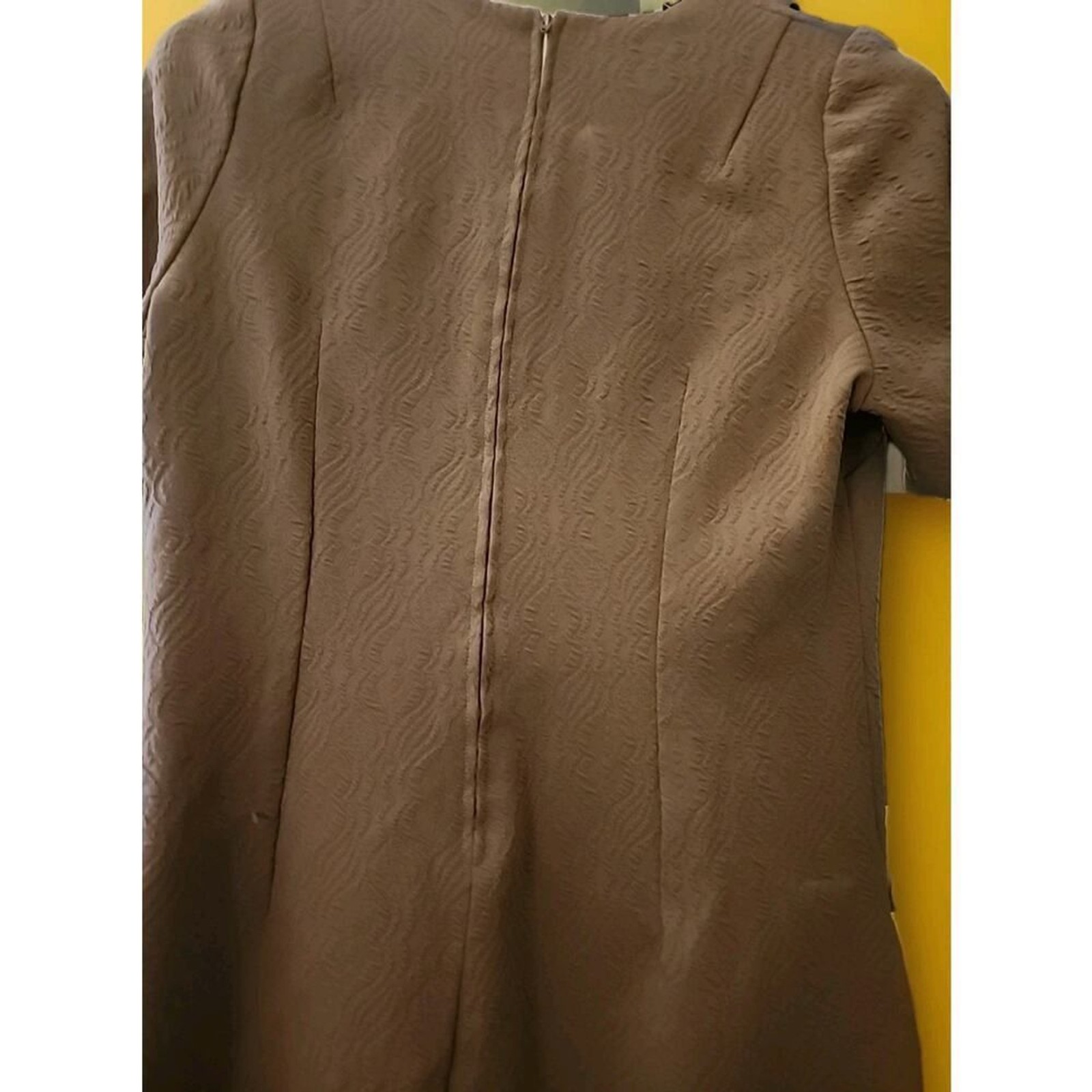 Vintage Beige Dress House Day Shift Dress 60s Small A99 Madmen Sixties