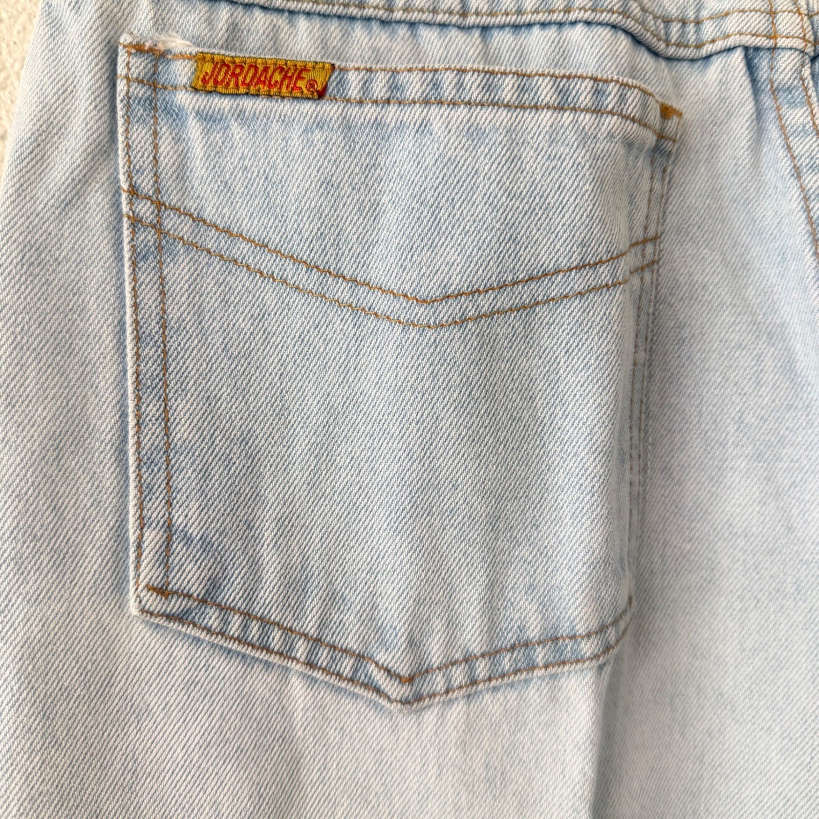 Vintage Jordache High Waisted Mom Jeans Light Wash Tapered Leg Denim Size 12/31