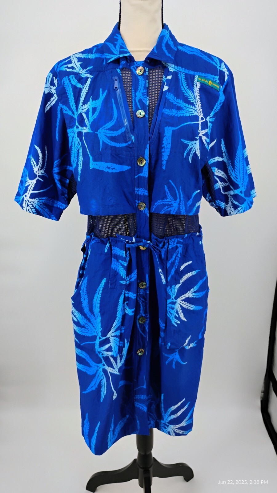 Global Kiwis Dress Vented Button Up Zip Pockets Mesh 100% Cotton Blue Tropical M