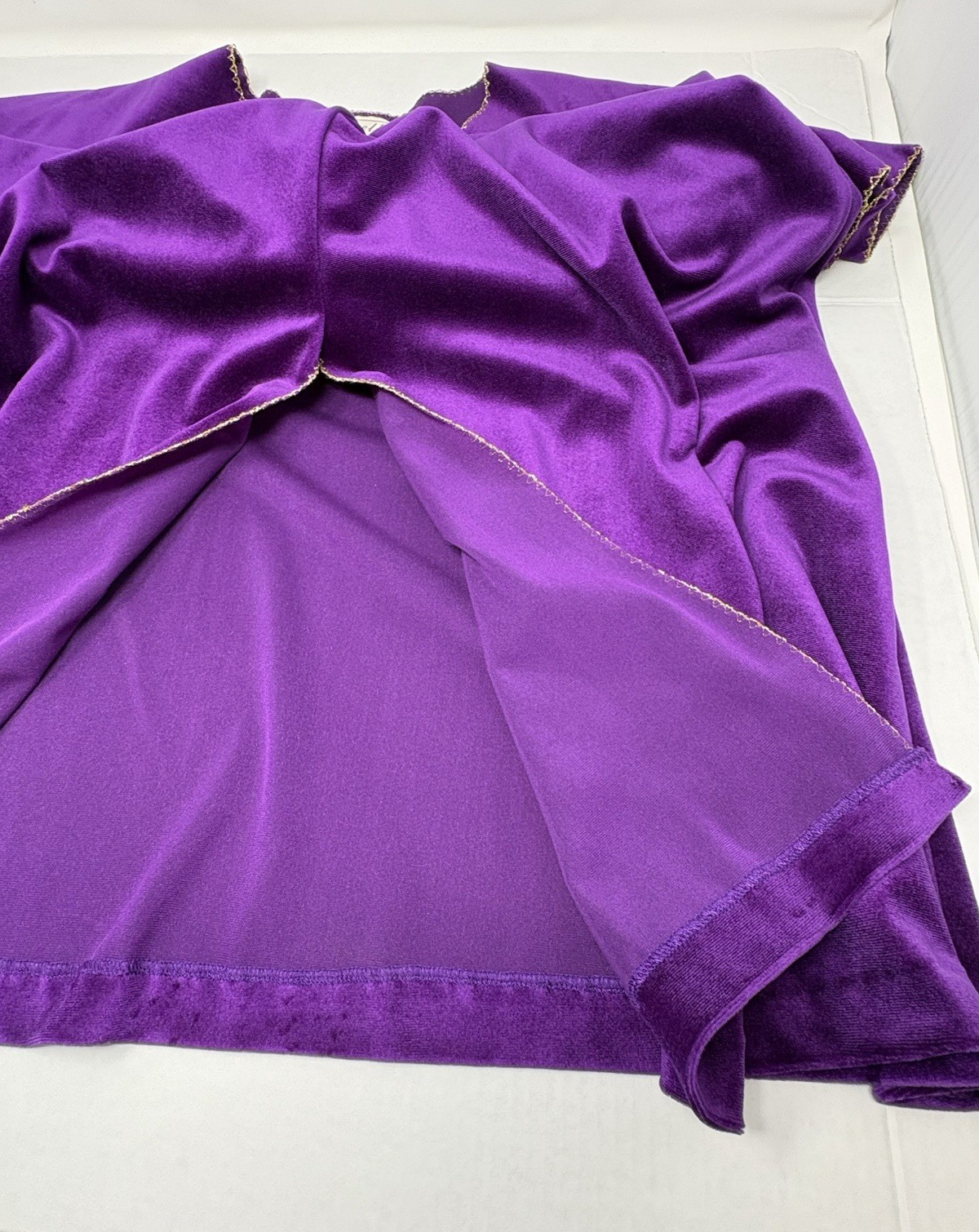 Jenelle California Vintage 1970’s Velour Caftan Hostess Gown Medium Purple Rare