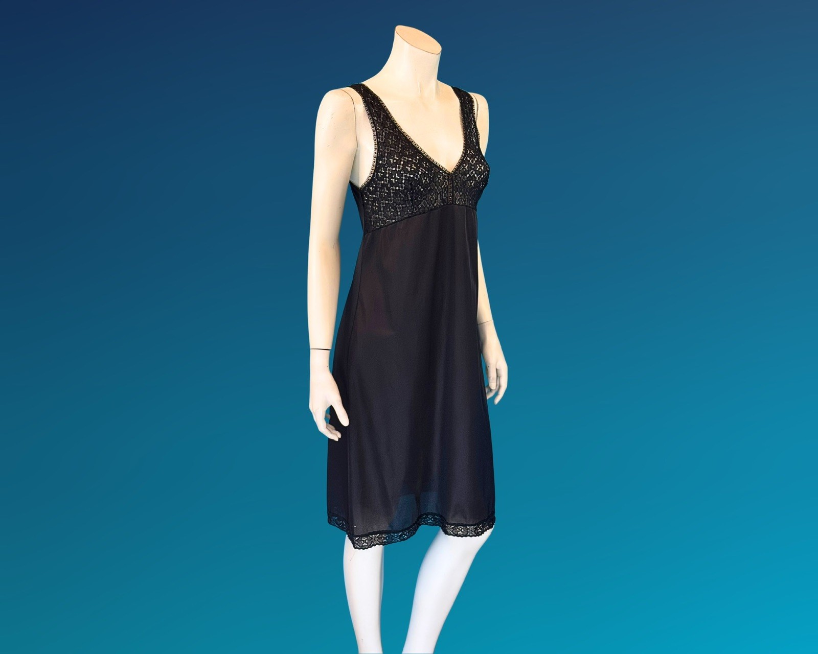 Vintage 60s 70s Black Lace Nylon Full Slip Dress | S M