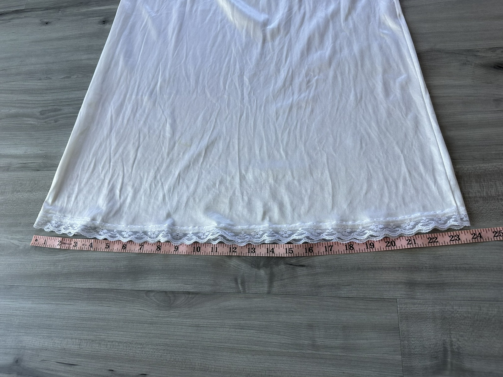 Warners Half Slip Lace Trim Perfect Measure White Nylon 55300 Sz M USA Vintage
