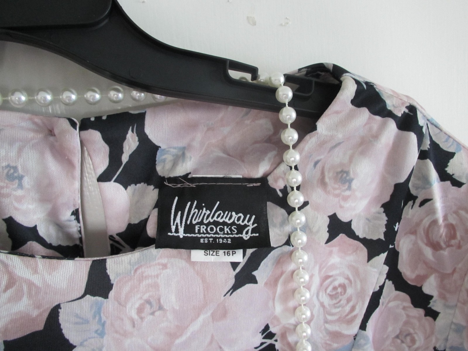 Women’s suit by „Whirlaway FROCKS”, SZ-16P, perfect condition, made in USA