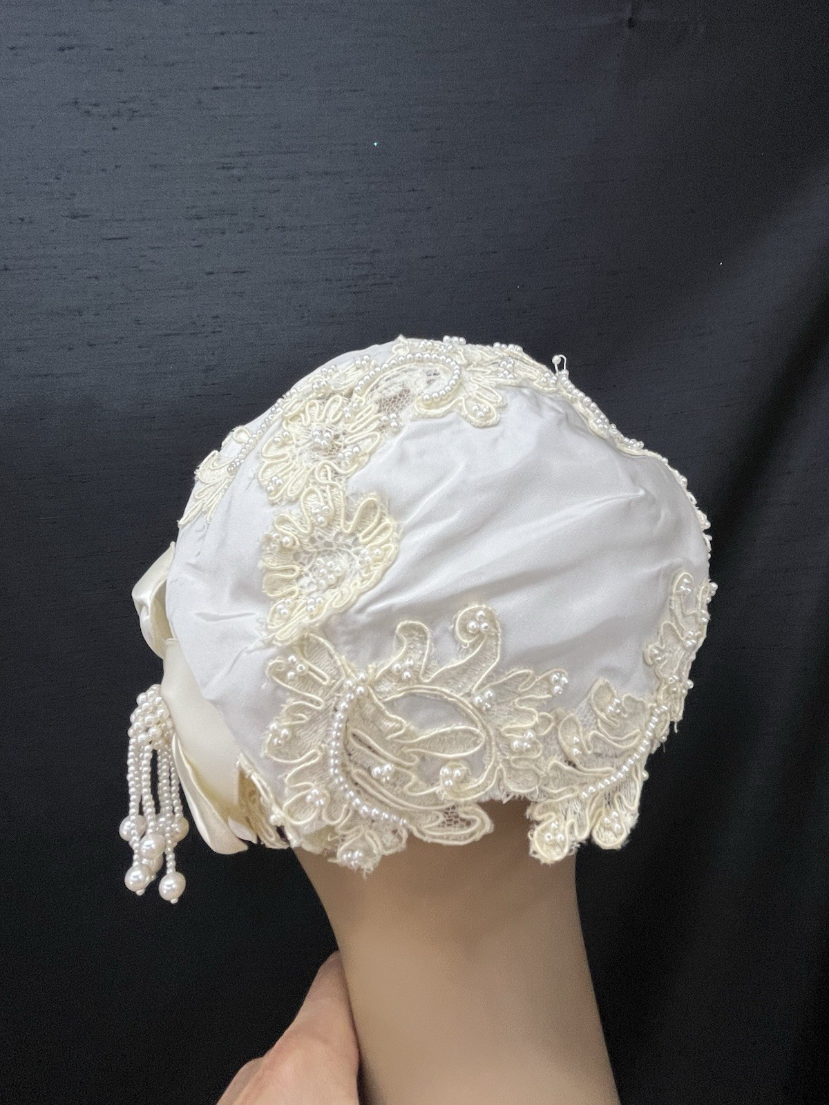1960s Vintage Handmade Wedding Dress Train Pearls XS Metal Zipper W/ Headband