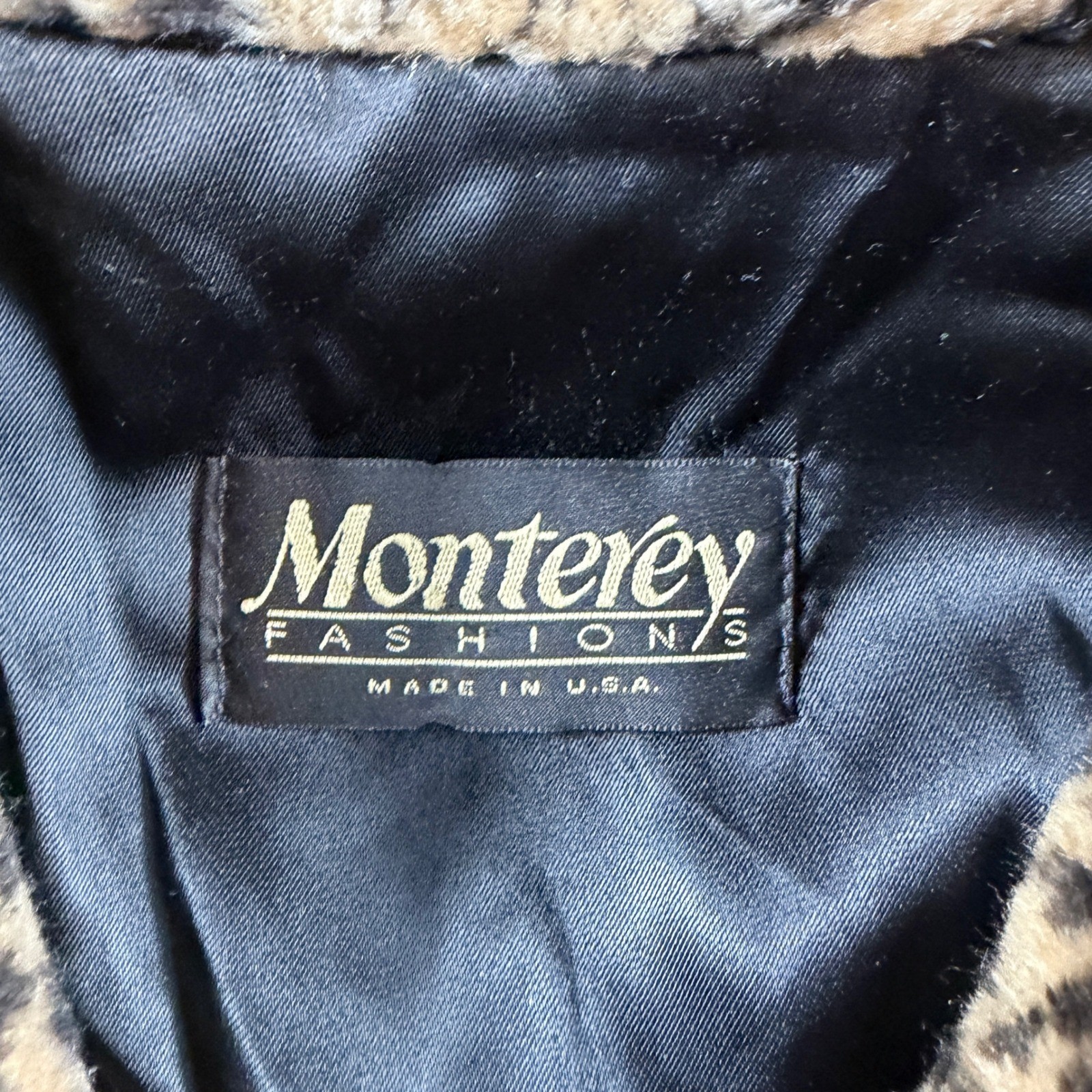 VTG Monterey Fashions Faux Fur Fleece Coat Women’s M Leopard Print Trim 80s USA