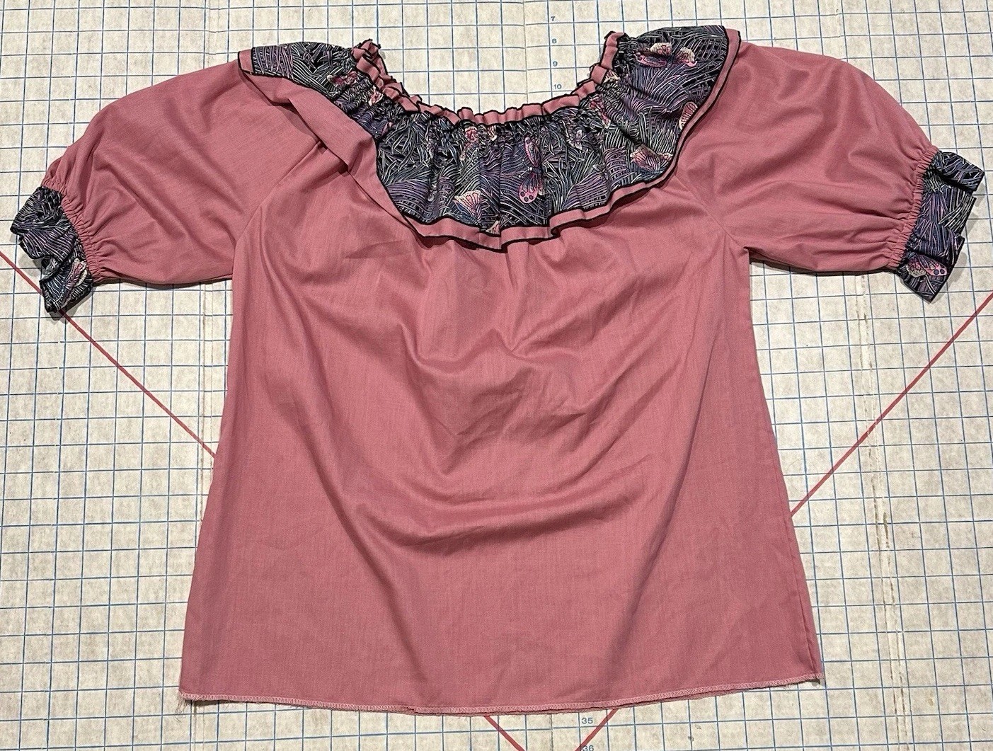 VTG Women’s Pink Ruffled Blouse Square Dance Size M/L Pink Butterfly Psychedelic