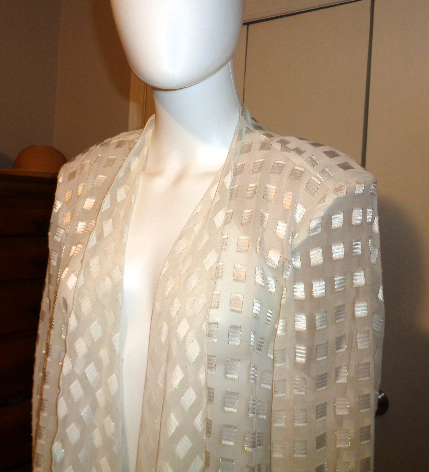 VINTAGE PATRA COCKTAIL / EVENING / WEDDING OUTFIT. PERFECT FOR ANY EVENT!
