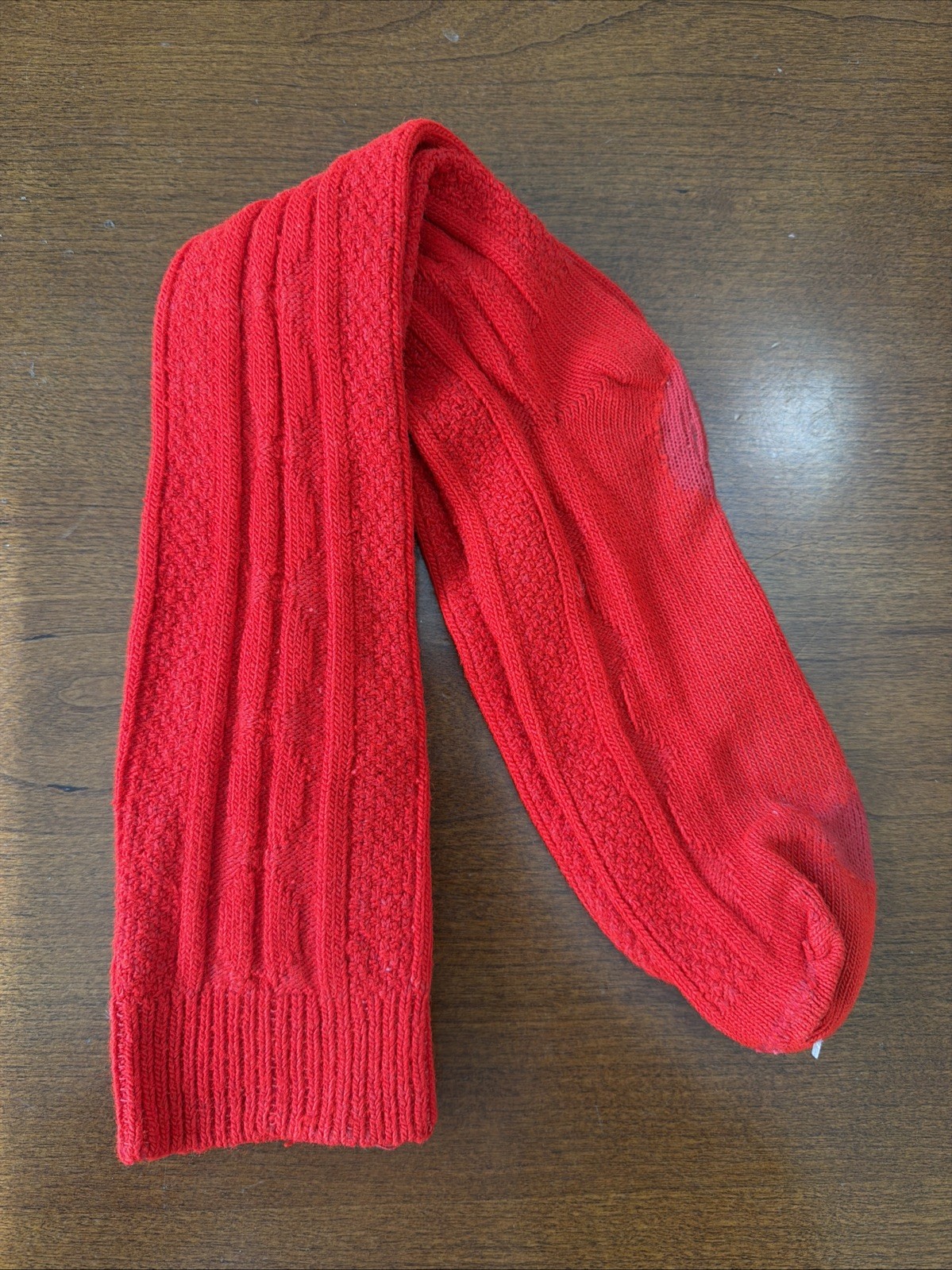 VTG Socks Hosiery 80’s Cable Knit 9-11 21″ Knee Stockings School Girl Red.