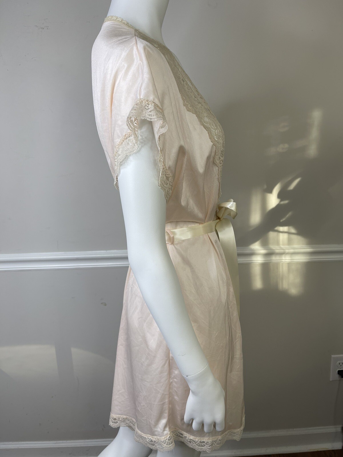 Vintage Soft Moment NY Pink Tan Nylon Lace Ribbon Sexy Night Gown Robe Size Med