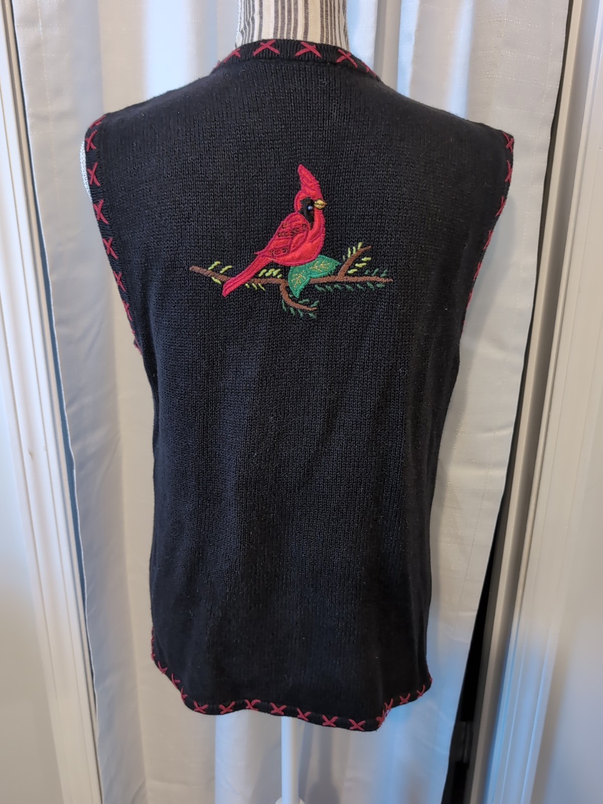 VTG Bobbie Brooks Black Ramie Cotton Embroidered Cardinal Bird Sweater Vest SZ L
