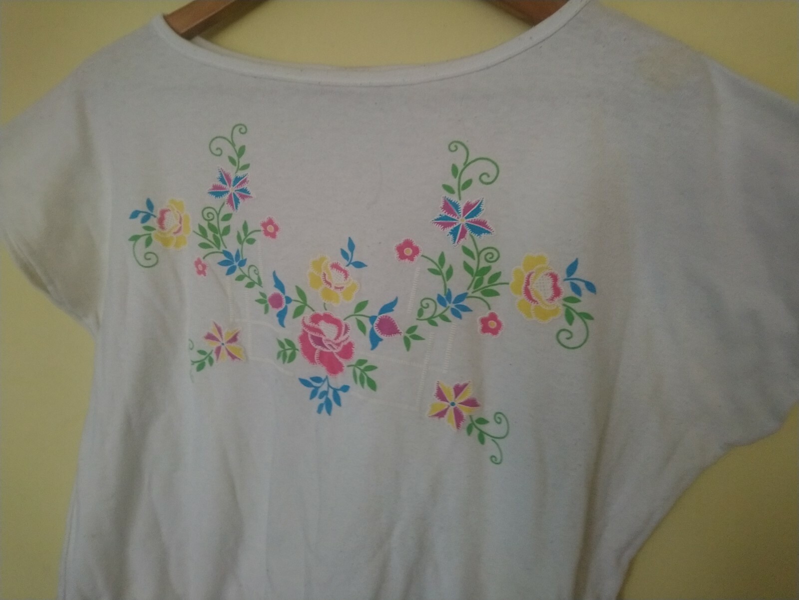 80s Jane Colby Tshirt White Floral Embroidered Cotton Sz M