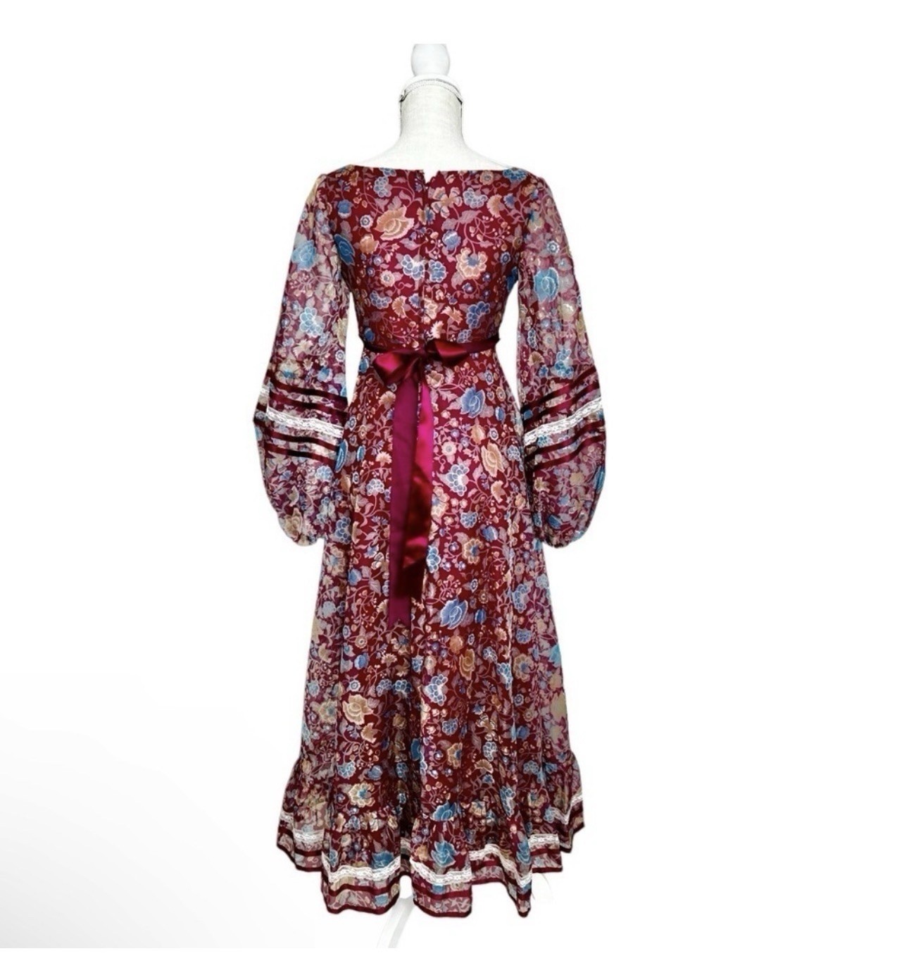 Vintage Lorrie Deb Floral Dress With Lace and Ribbon Detail Size Small