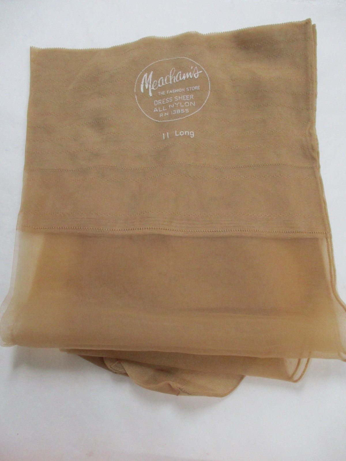 1PR VINTAGE MEACHAM’S SEAMED SHEER FULL FASHION NYLON STOCKINGS 11 LONG 35″ BEIG