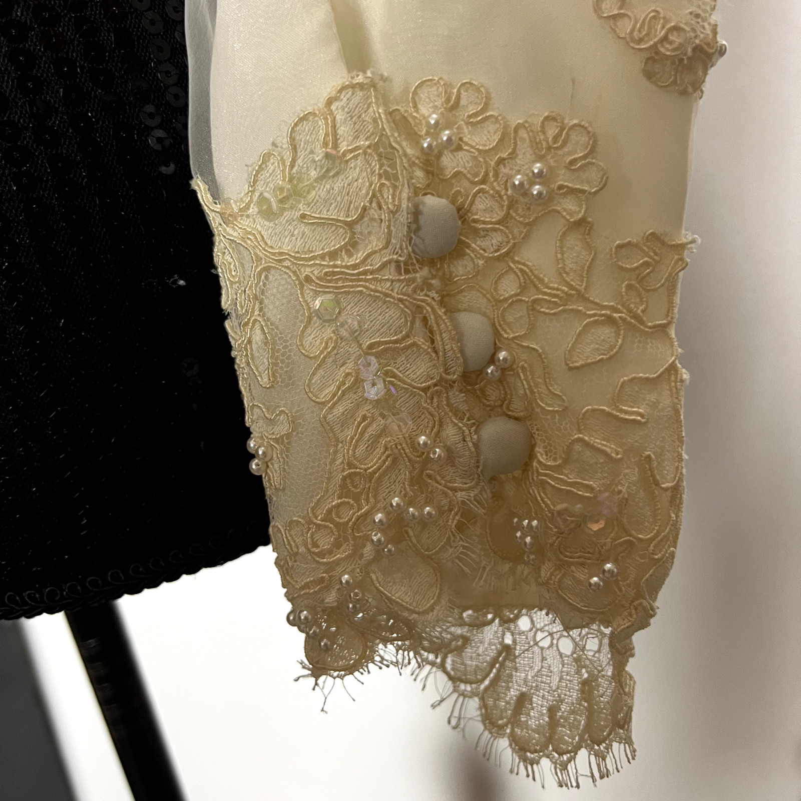 Pamela Caldwell Women Top Silk Lace Pearl Size XS S Ivory Hand made Vintage RARE