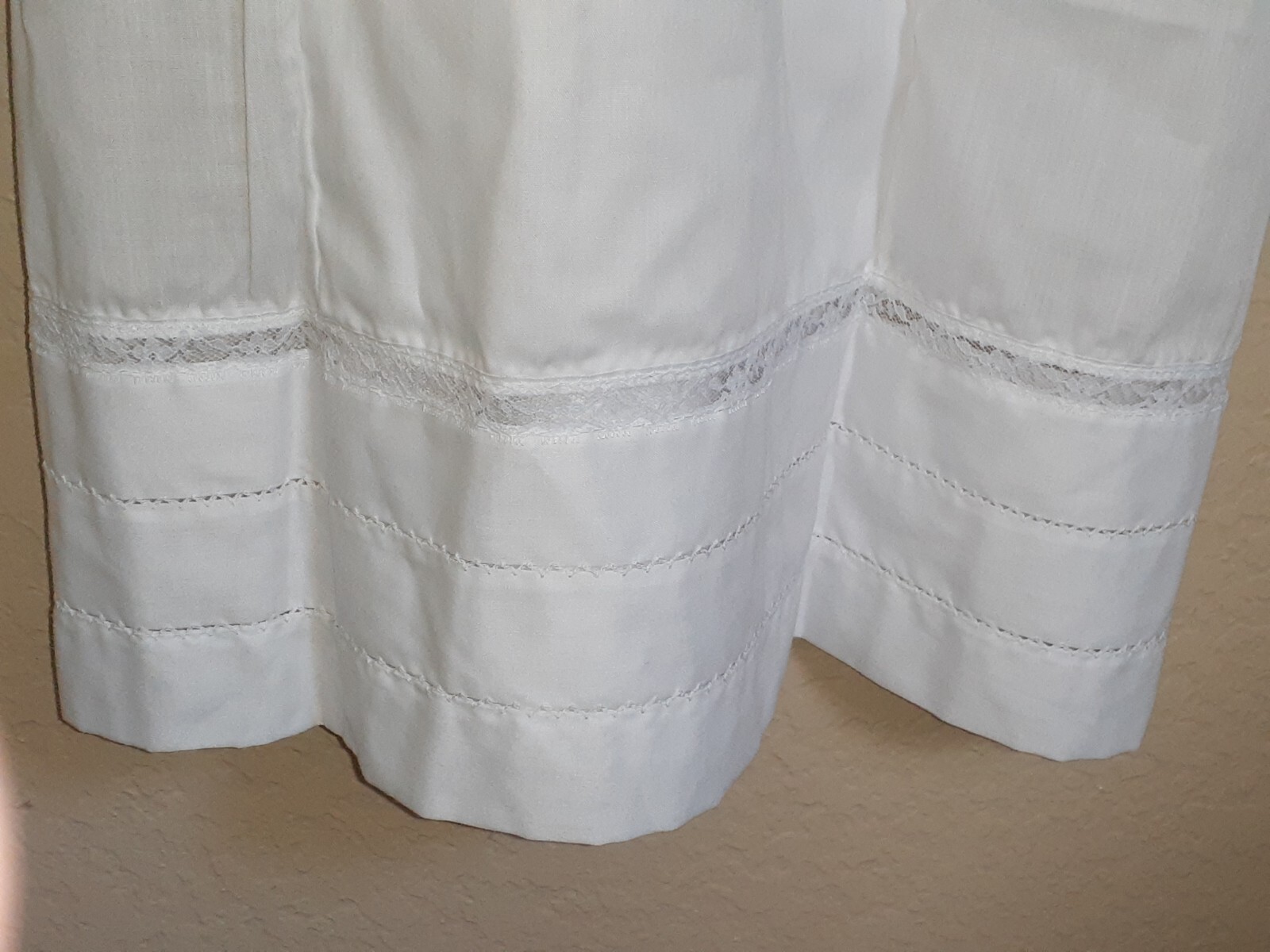 Vintage Figurfit Indera Women’s Full Slip Lingerie Snip-it White Laced Size 36