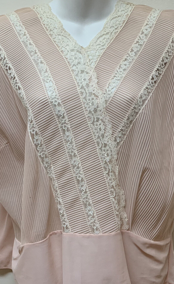 Vintage Short Sleeve Sheer Pin Tuck Pleated Lace Top Cottagecore Romantic