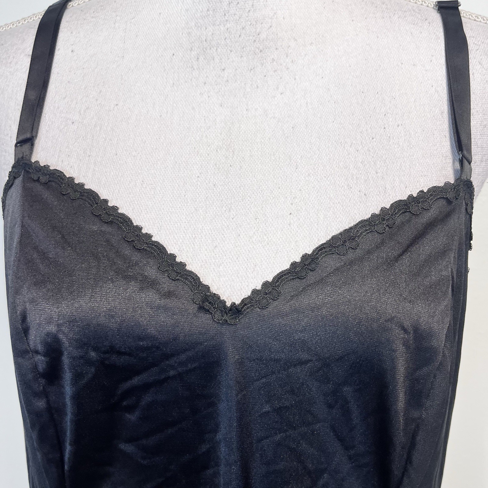 Vintage BARBIZON Tafredda Black Full Slip Dress size 42 Lingerie Crystal Pleats