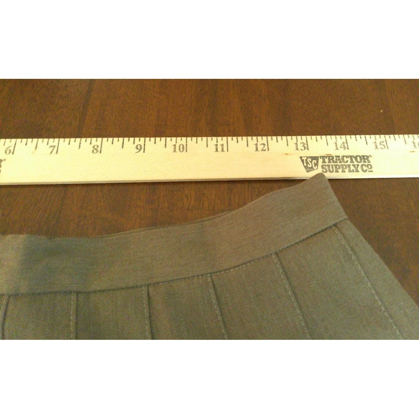 Michele Womens 11/12 Pleated Midi Skirt Brown Vintage ILGWU Made in USA Acadamia