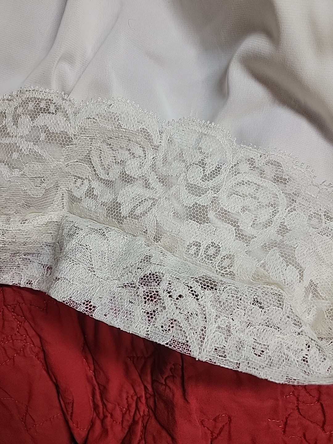Vtg 50s Vanity Fair Tricot Nylon Full Slip Off White Sz 32 Embroidered Tag Lace