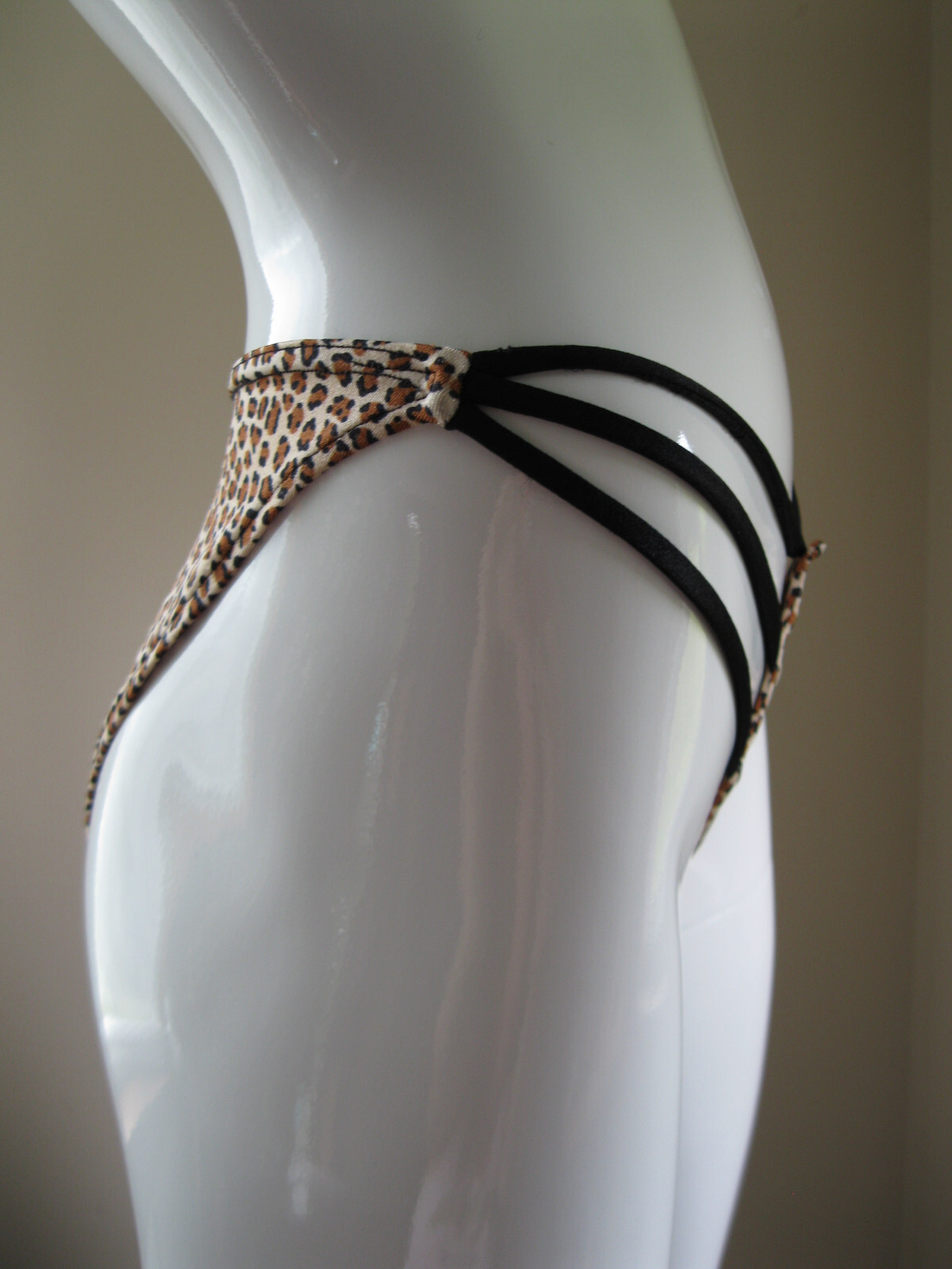 Vintage 1984 Hot & Sexy Animal Print Bikini Bottoms/Panties Size Med. Rare MEOW!