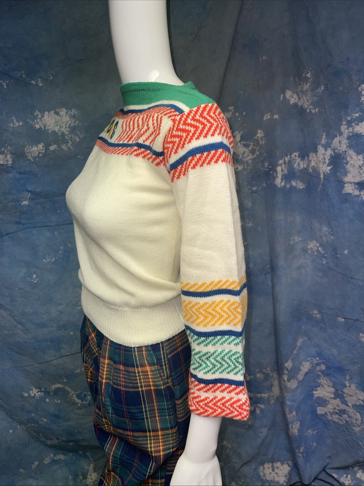 Vintage 1980s Juniors Women’s Girltown Zig Zag Acrylic Sweater 3/4 Sleeve S/M
