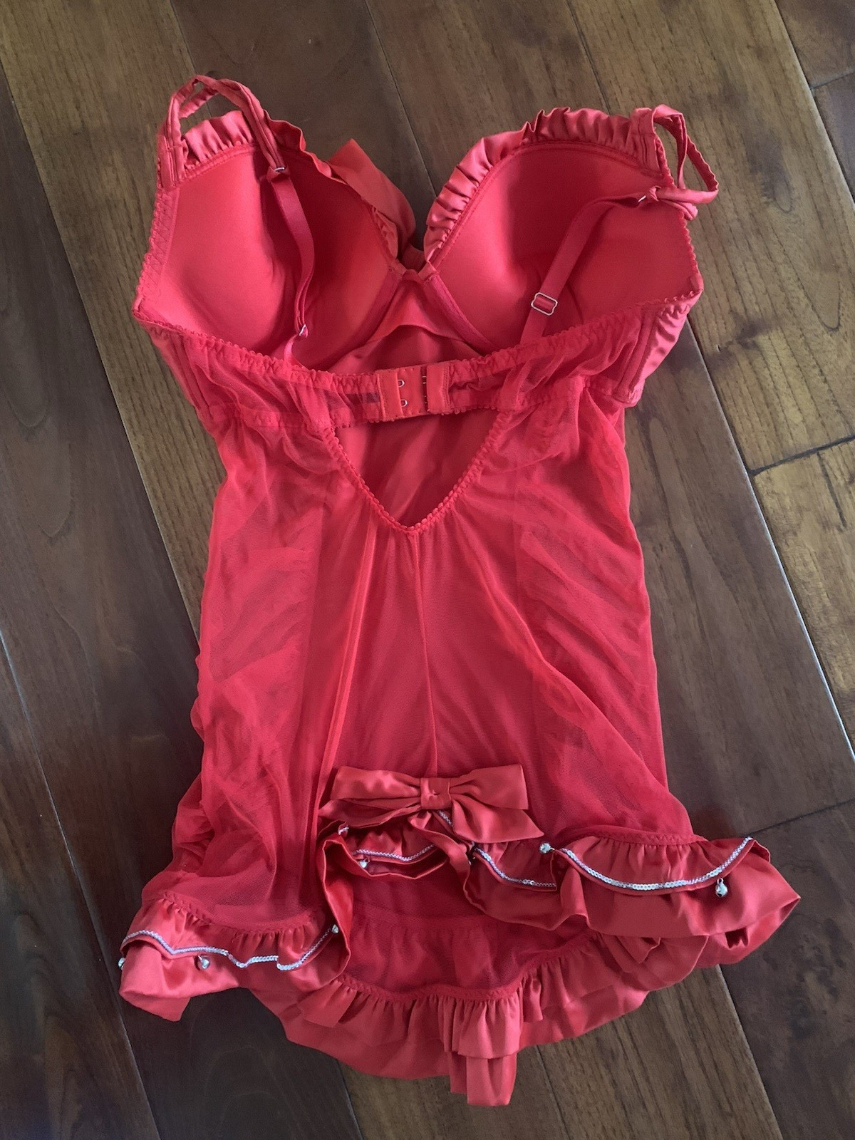Vtg Victoria’s Secret Sexy RED Jingle Bell Holiday Lingere Size 36C & Stockings