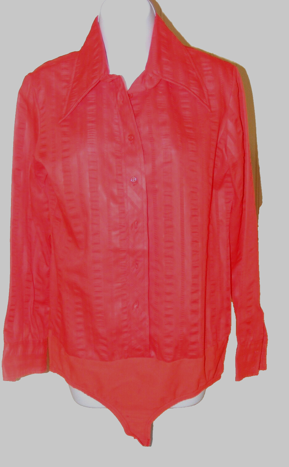 70S /1 PIECE BODY SUIT DEADSTOCK RED SEARSUCKER POLY RAYON BUTTON UP SNAP CROTCH