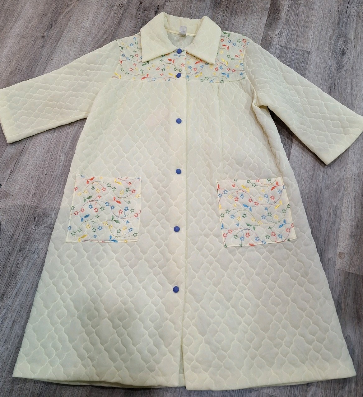 VINTAGE KODEL QUILTED ROBE HOUSE COAT BUTTON FRONT YELLOW FLORAL W POCKETS SZ 16