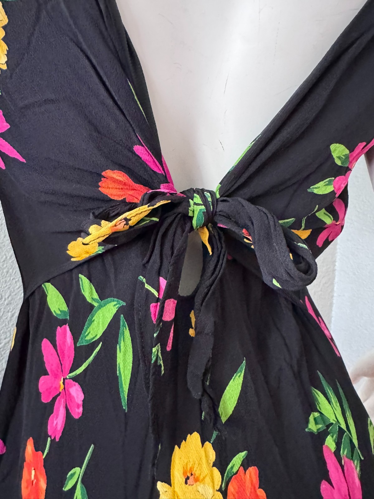 Vintage 90s Black Floral Femme Rayon Maxi Sun Dress M
