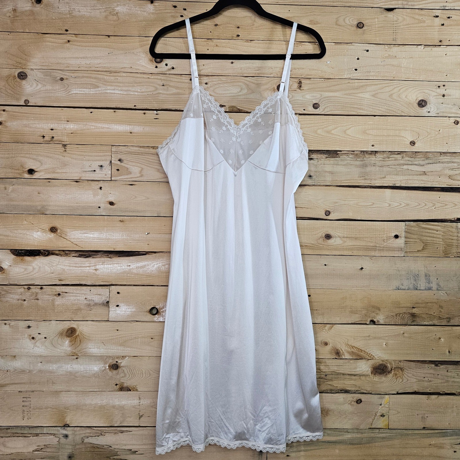 Lorraine Vintage Champagne Nylon Full Slip Lace Trim V-Neck Side Slit USA 42