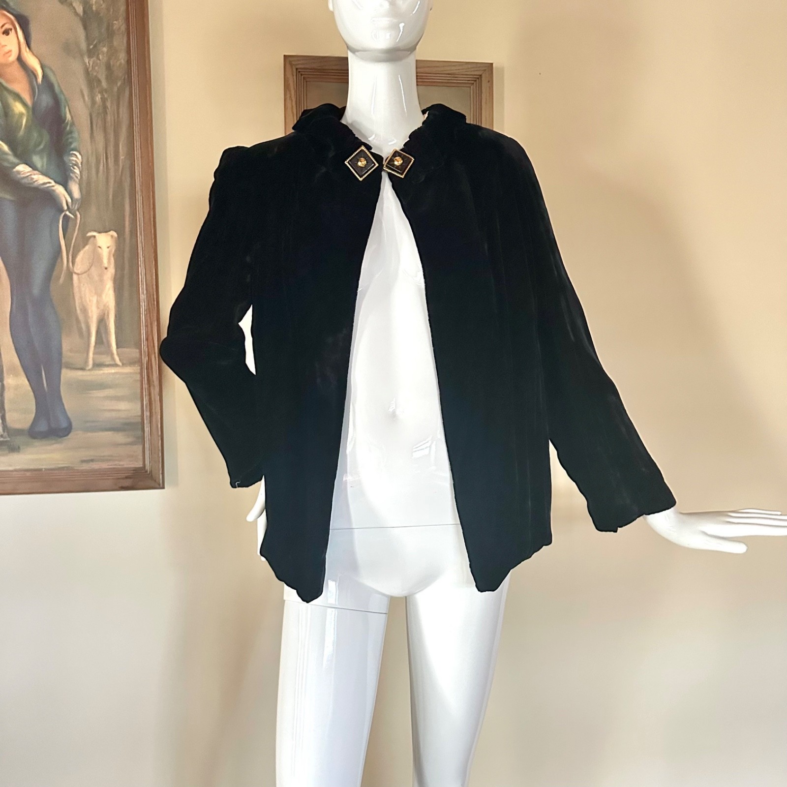 Vintage 30s 40s Victorian Velvet Opera Cape Shorty Coat Art Deco Goth Vampire M