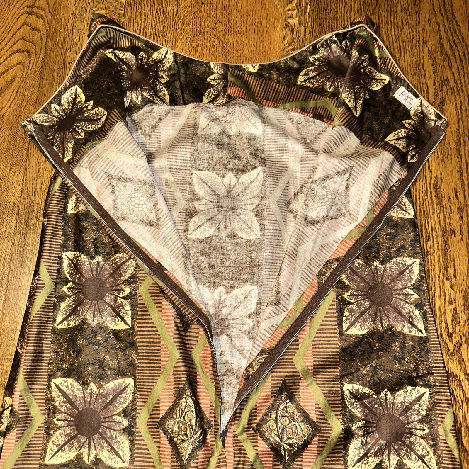 1940s Liberty House Waikiki ViBrake Hawaiian Dress Talon Zipper Tiki Barkcloth